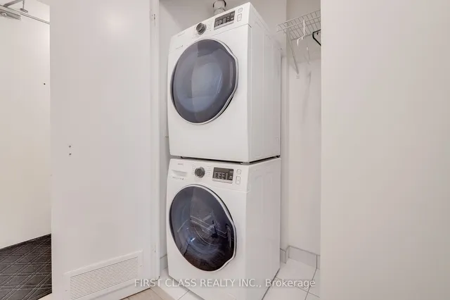Additional property image - 195 Redpath Ave Unit 3414