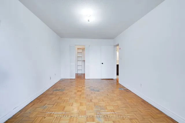 Additional property image - 10 Edgecliff Gfwy Unit 309