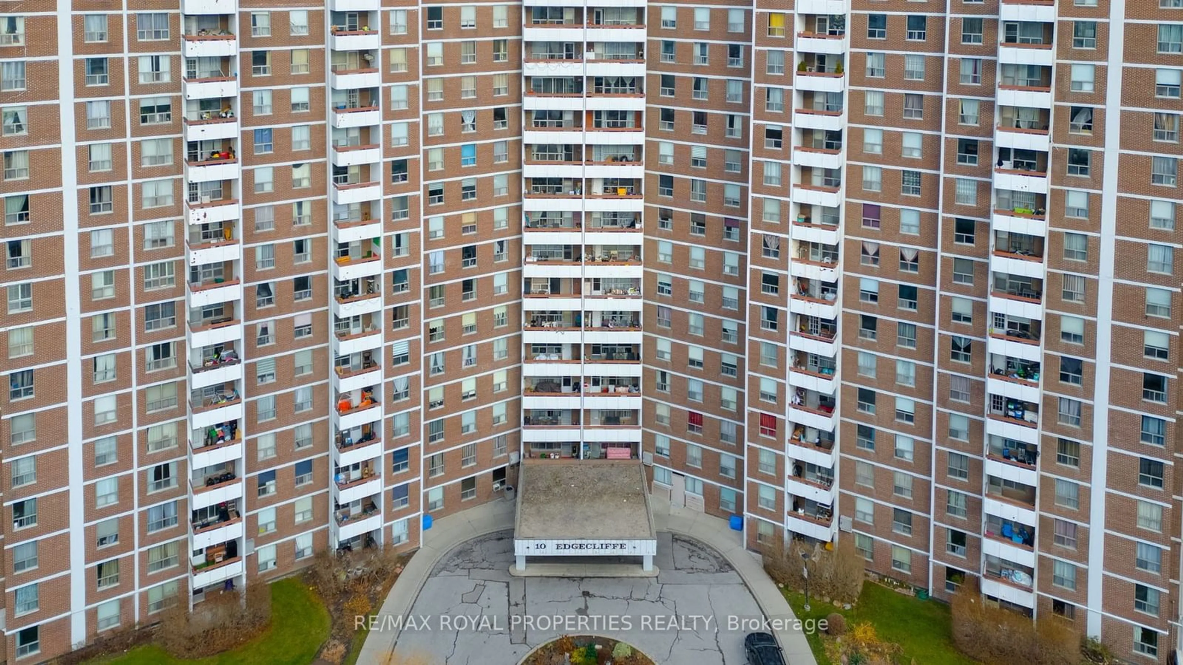 A pic from outside/outdoor area/front of a property/back of a property/a pic from drone, city buildings view from balcony for 10 Edgecliff Gfwy #309, Toronto Ontario M3C 3A3