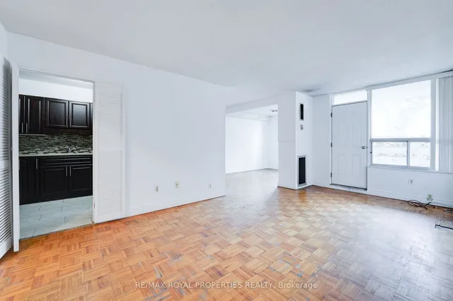 Additional property image - 10 Edgecliff Gfwy Unit 309
