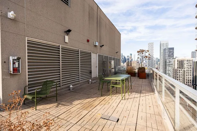 Additional property image - 50 Lombard St Unit 804