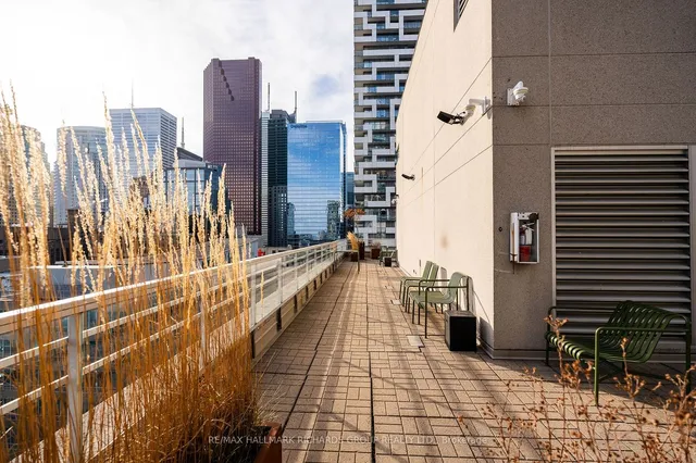 Additional property image - 50 Lombard St Unit 804
