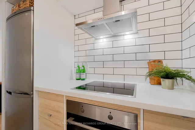 Additional property image - 50 Lombard St Unit 804