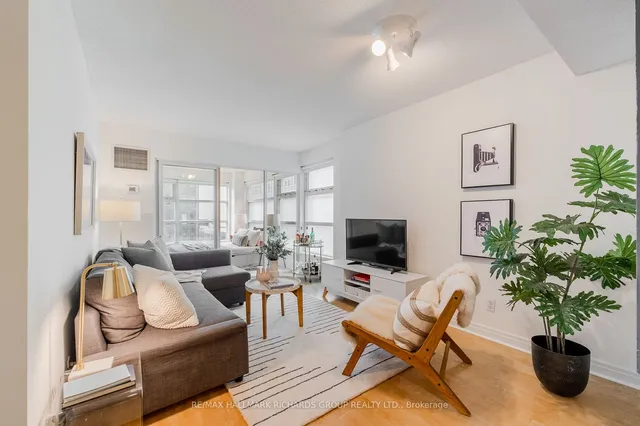 Additional property image - 50 Lombard St Unit 804