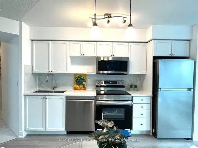 Additional property image - 18 Yonge St Unit 1213