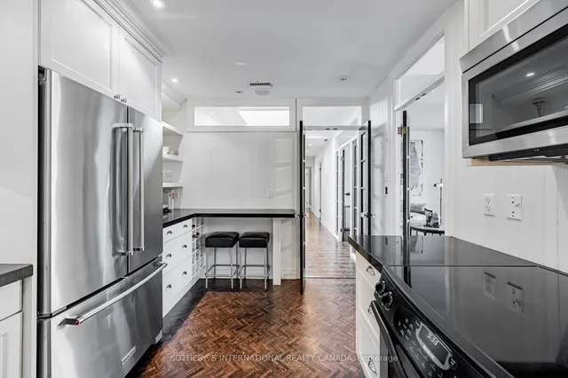 Additional property image - 18 Lower Village Gate Unit PH7