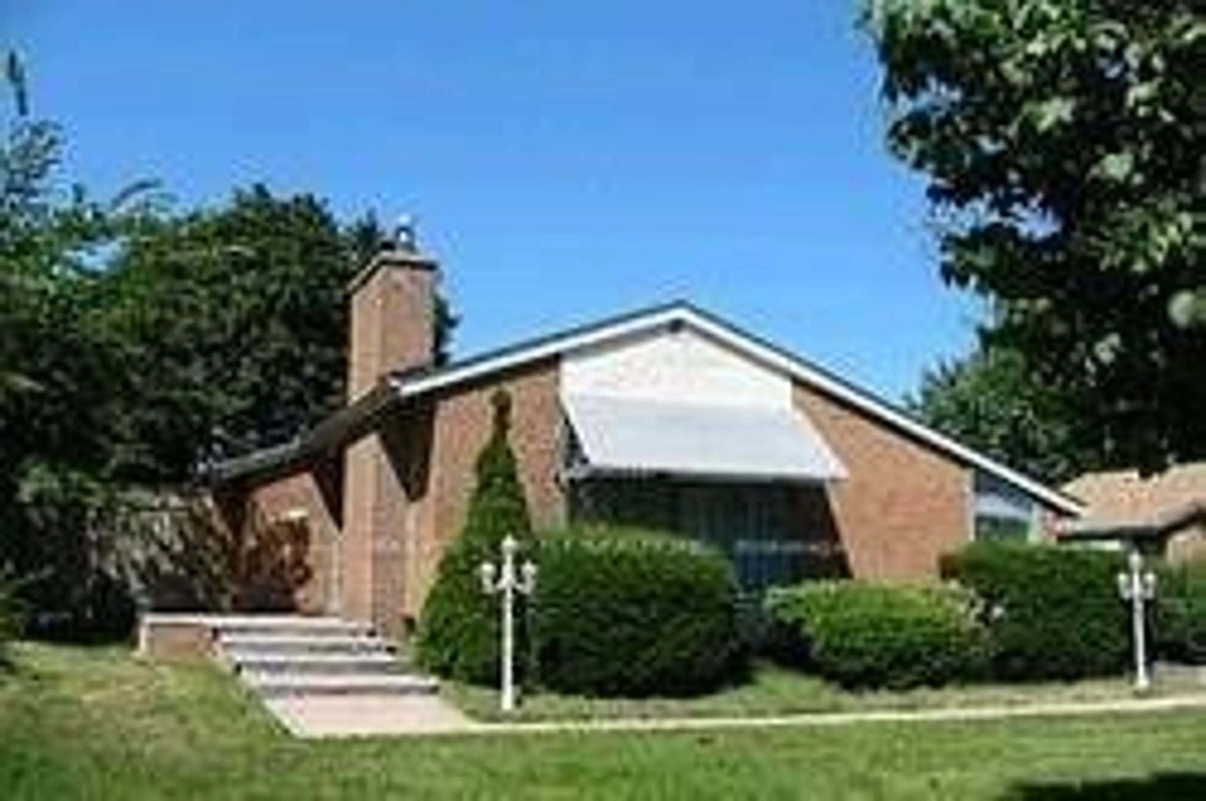 Home with brick exterior material, unknown for 4 Southwell Dr, Toronto Ontario M3B 2N7