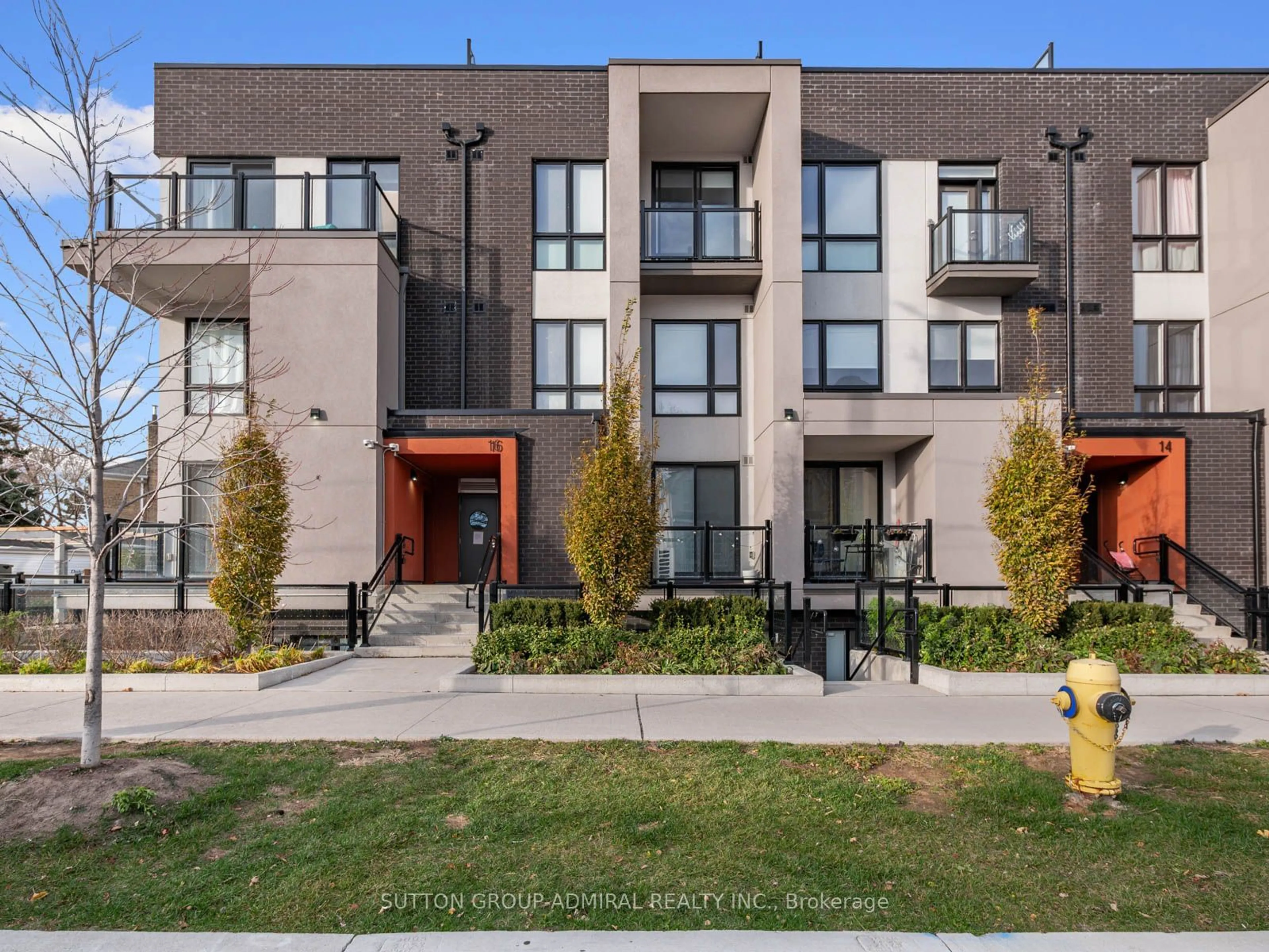 Home with brick exterior material, street for 16 Marquette Ave #3, Toronto Ontario M6A 0E1