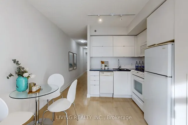 Additional property image - 21 Nelson St Unit 605