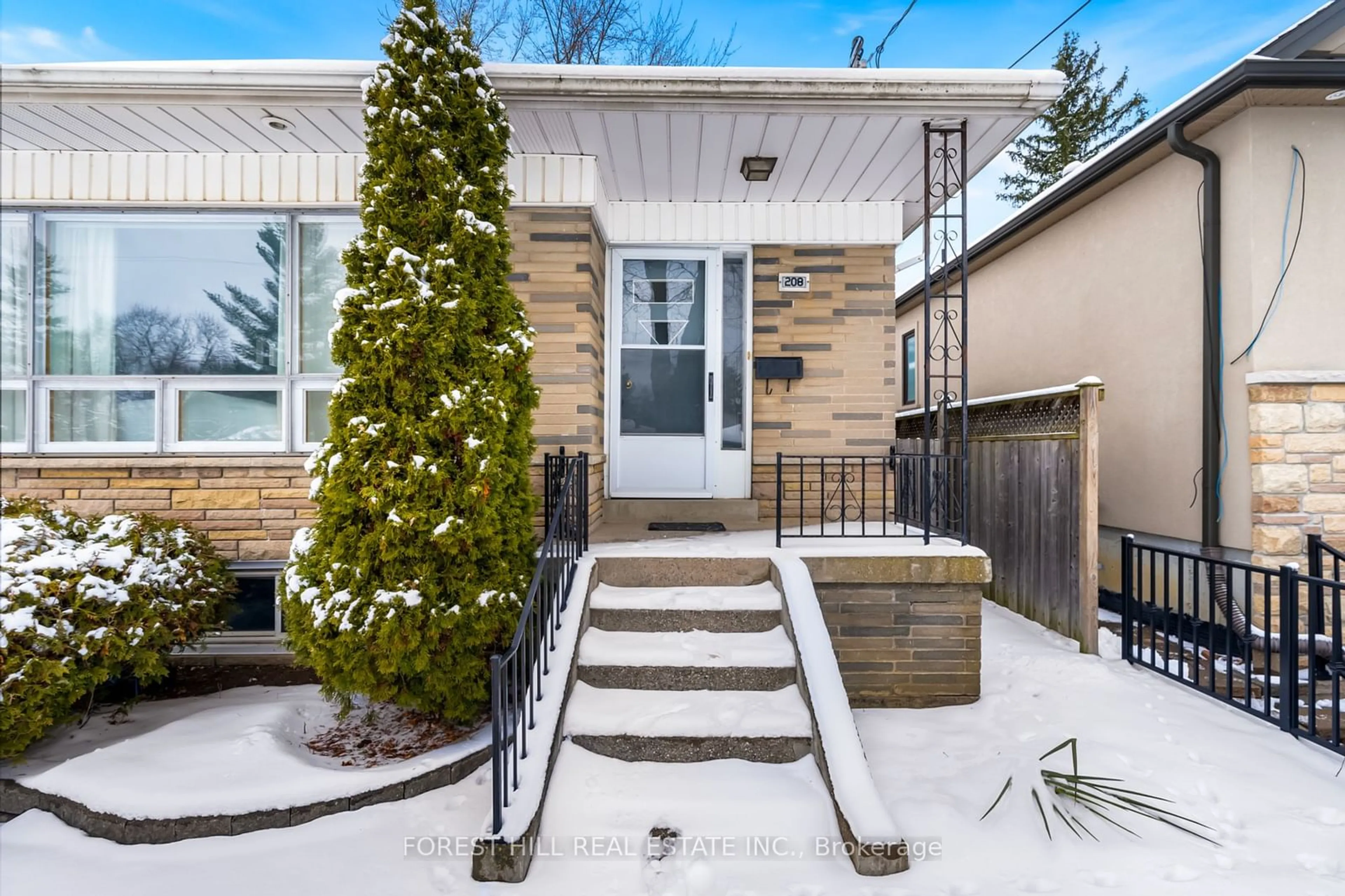 Home with brick exterior material, street for 208 Park Home Ave, Toronto Ontario M2R 1A2