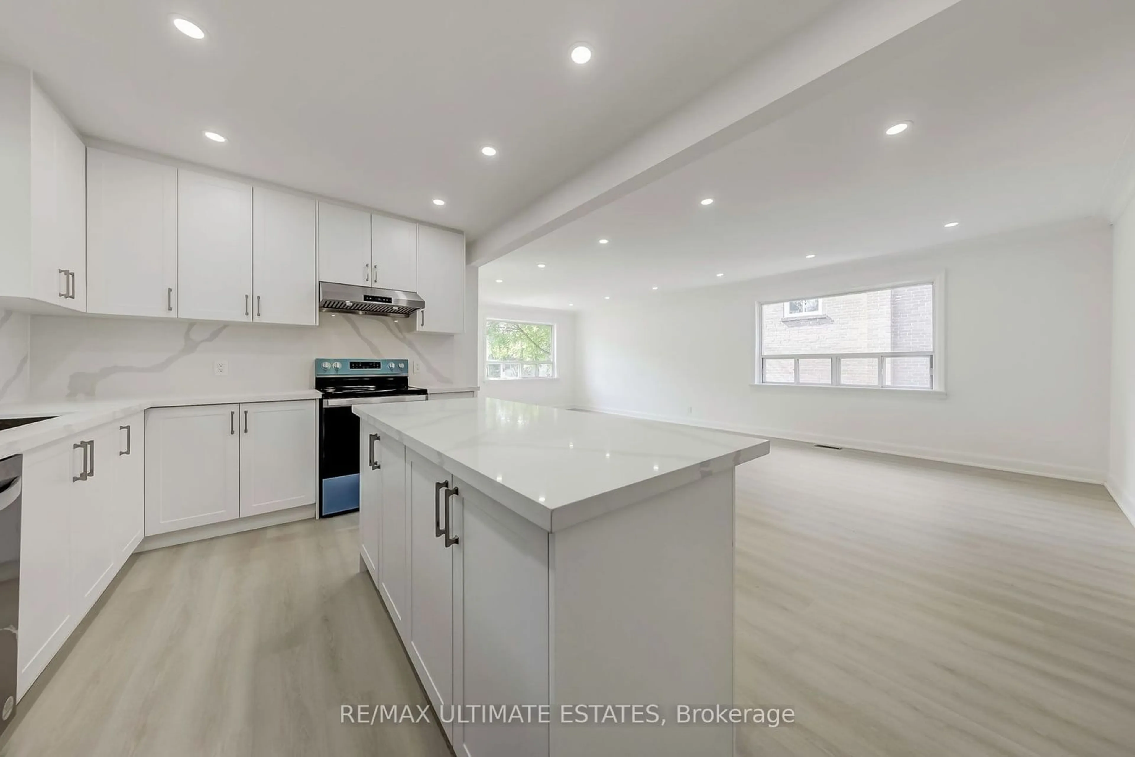 Open concept kitchen, unknown for 106 Pleasant Ave, Toronto Ontario M2M 1M1