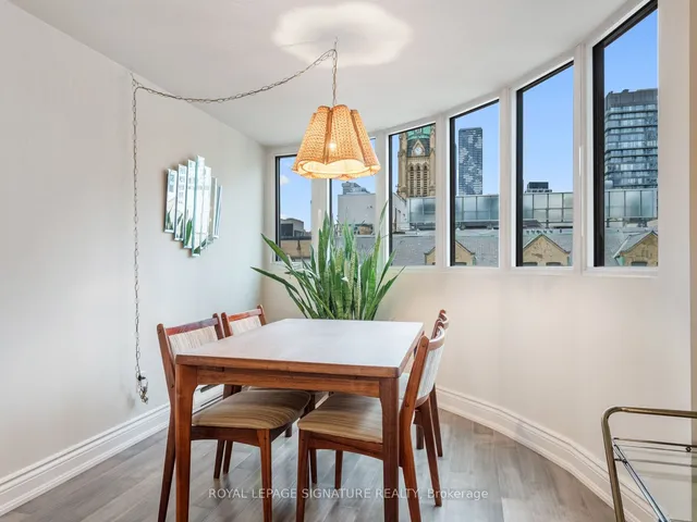 Additional property image - 80 Adelaide St Unit TH6
