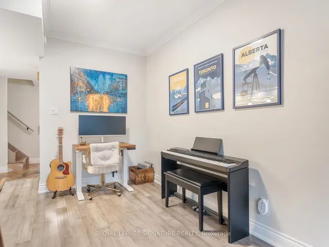 Additional property image - 80 Adelaide St Unit TH6