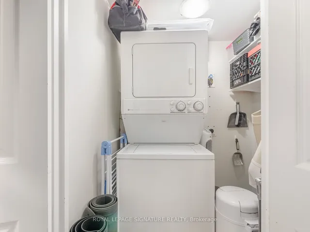 Additional property image - 80 Adelaide St Unit TH6
