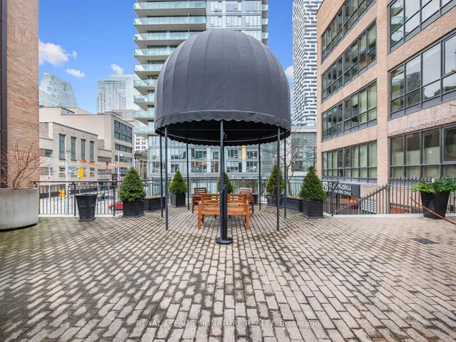 Additional property image - 80 Adelaide St Unit TH6