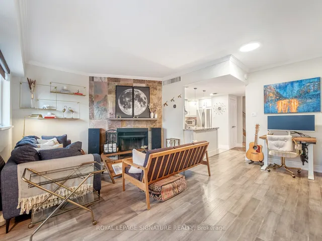 Additional property image - 80 Adelaide St Unit TH6