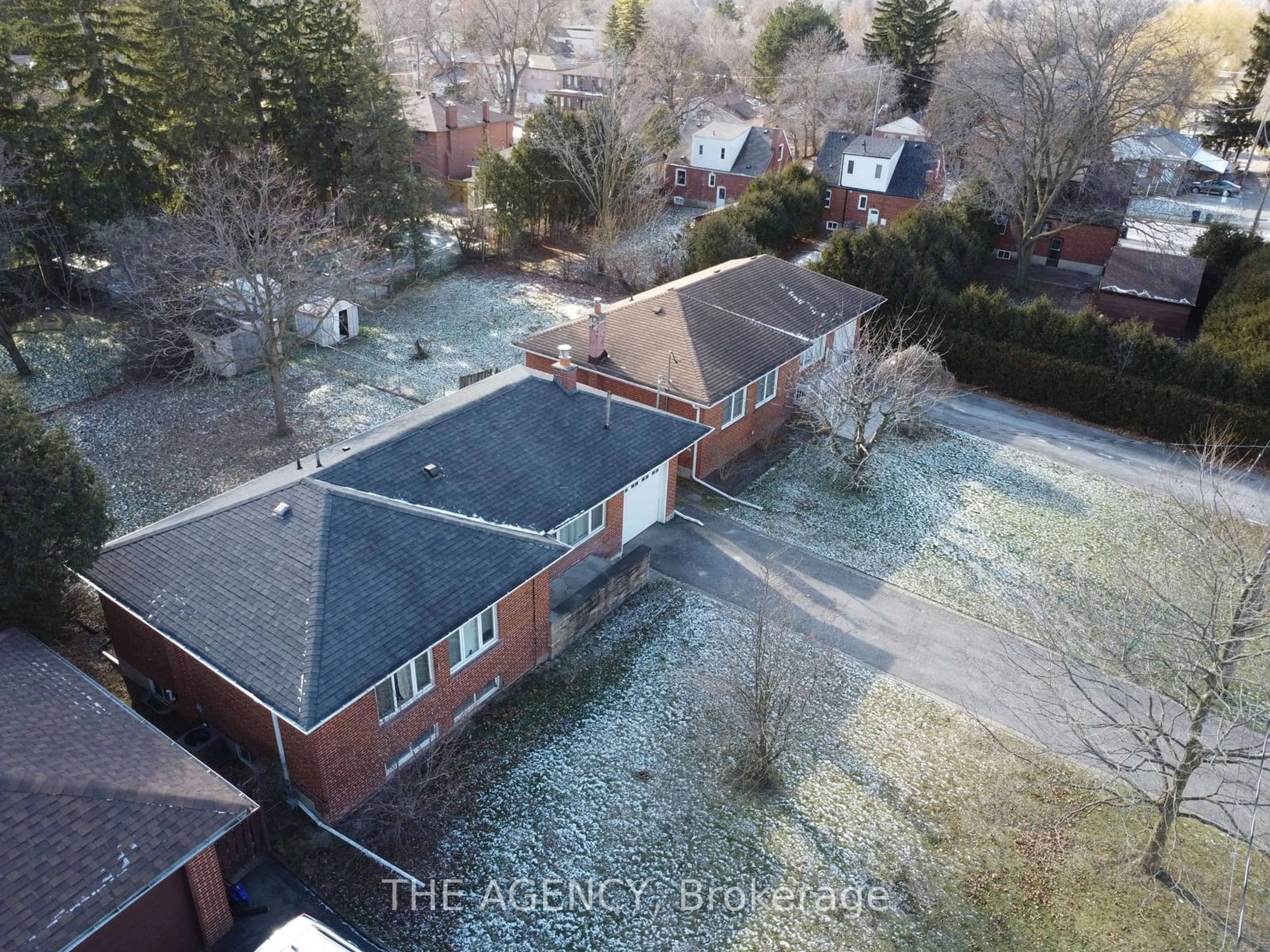 A pic from outside/outdoor area/front of a property/back of a property/a pic from drone, unknown for 137 Blake Ave, Toronto Ontario M2M 1B4