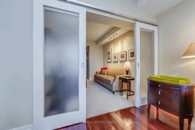 Additional property image - 168 King St Unit PH1605