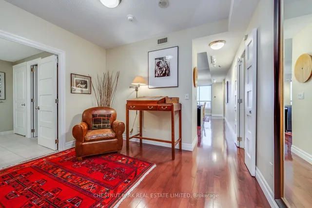 Additional property image - 168 King St Unit PH1605