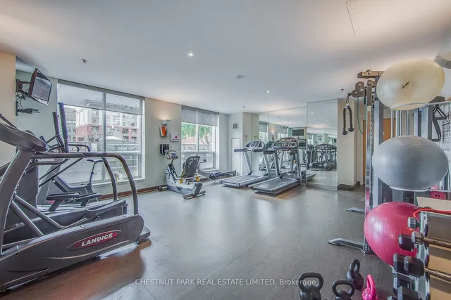 Additional property image - 168 King St Unit PH1605