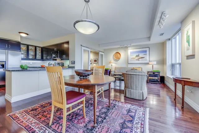 Additional property image - 168 King St Unit PH1605