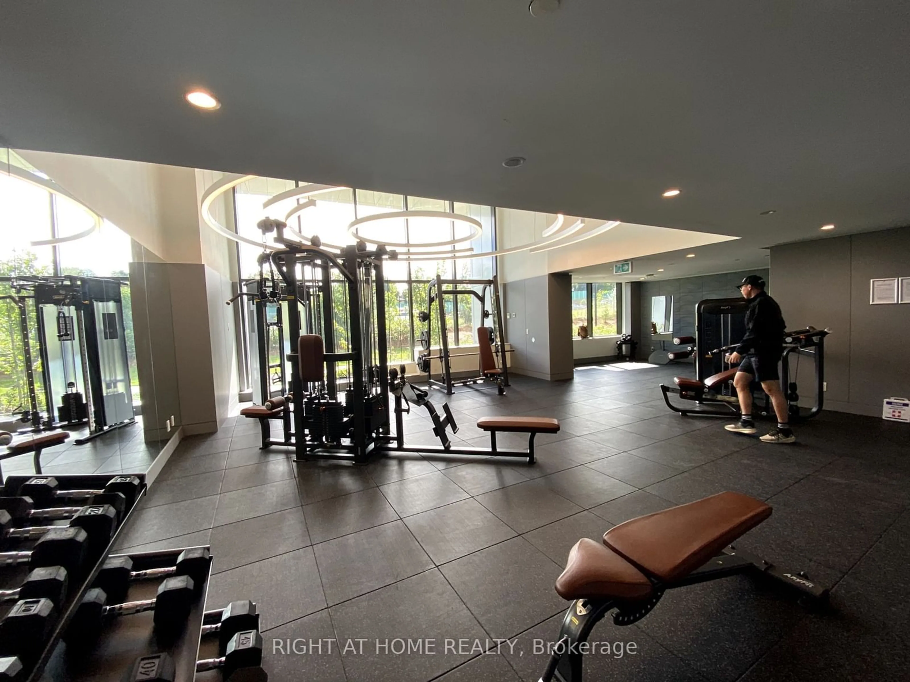 Gym or fitness room for 25 McMahon Dr #606, Toronto Ontario M2K 0J1