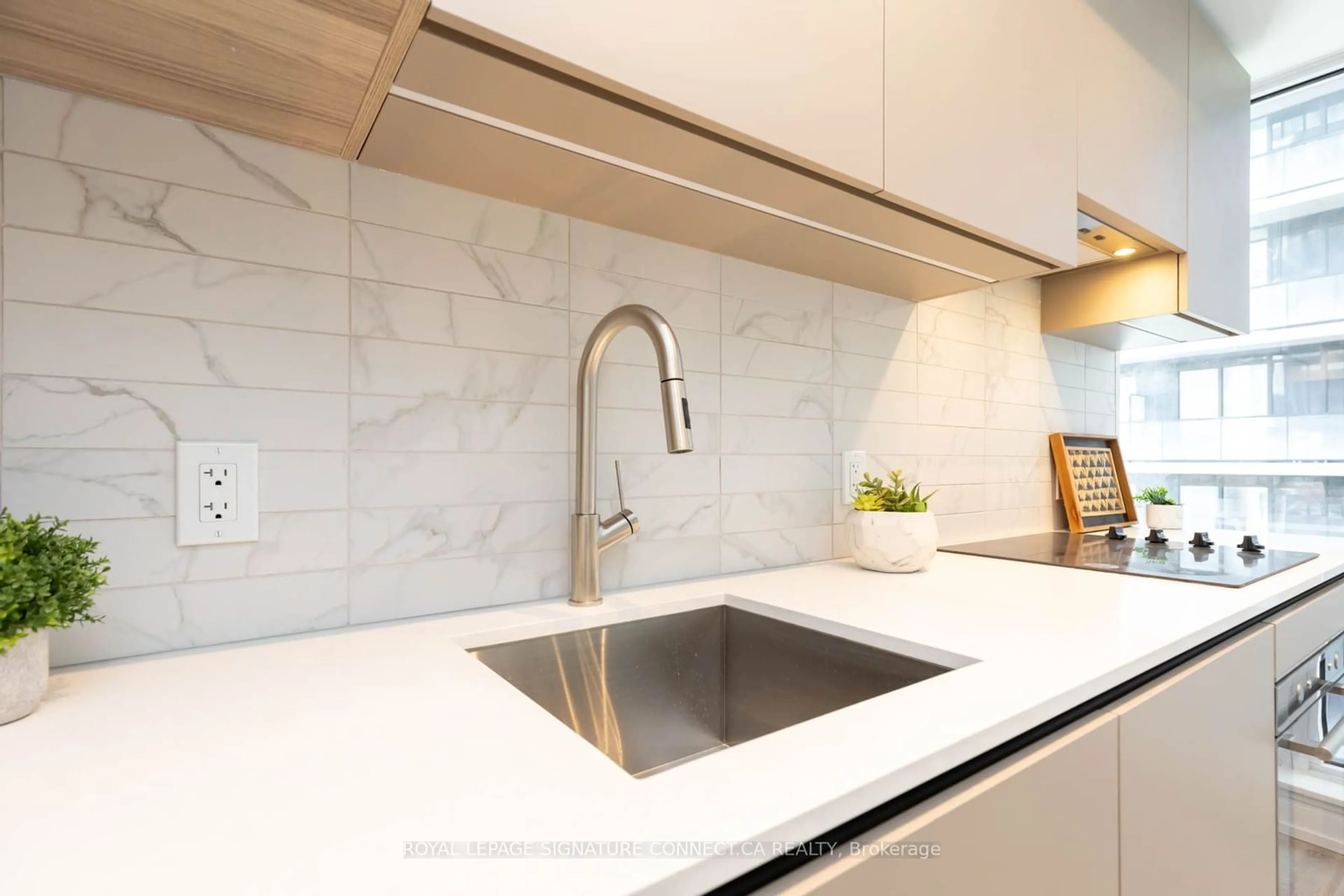 Contemporary kitchen, ceramic/tile floor for 55 Mercer St #1606, Toronto Ontario M5V 3W2