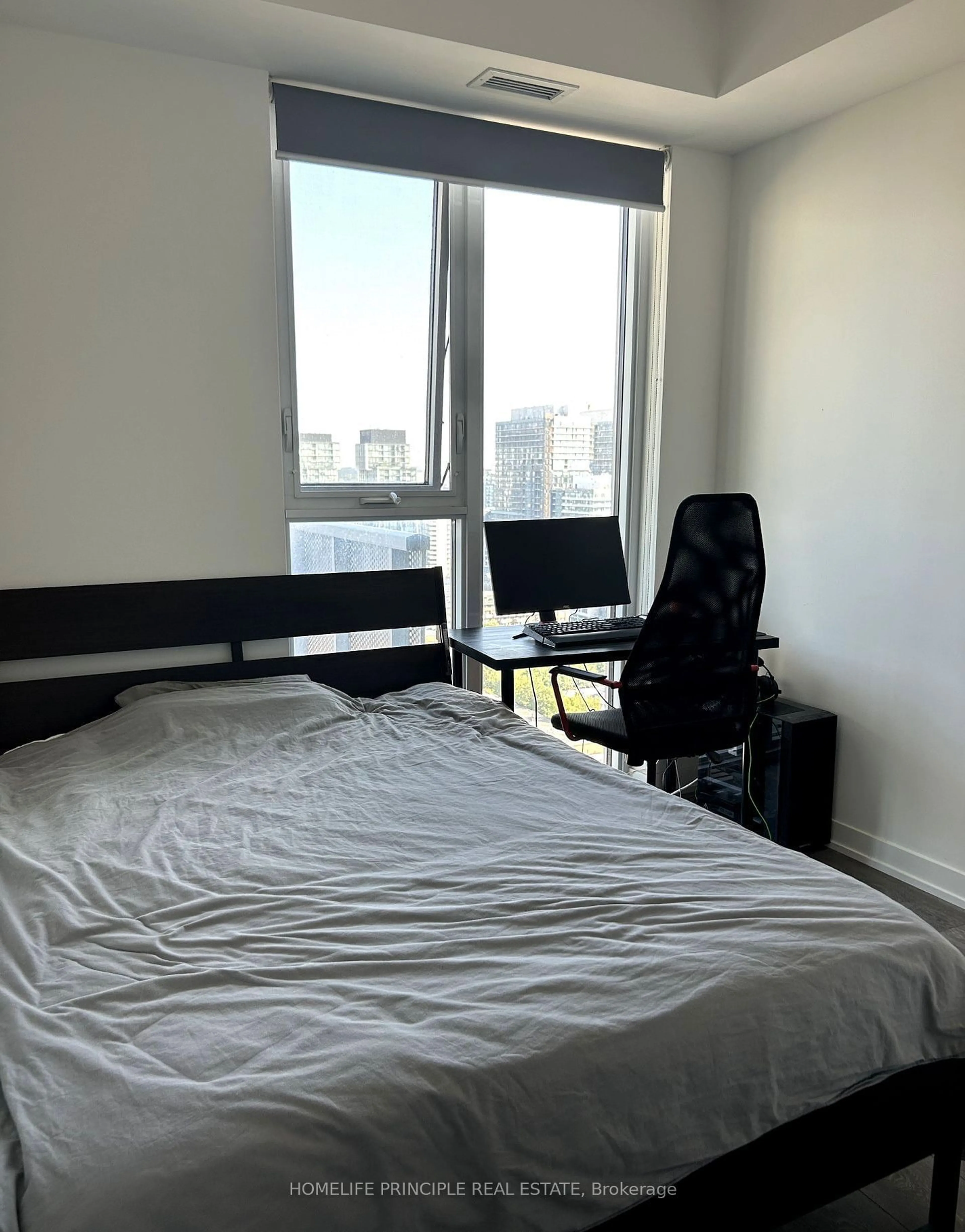 A pic of a room for 20 Richardson St #2109, Toronto Ontario M5A 0S6