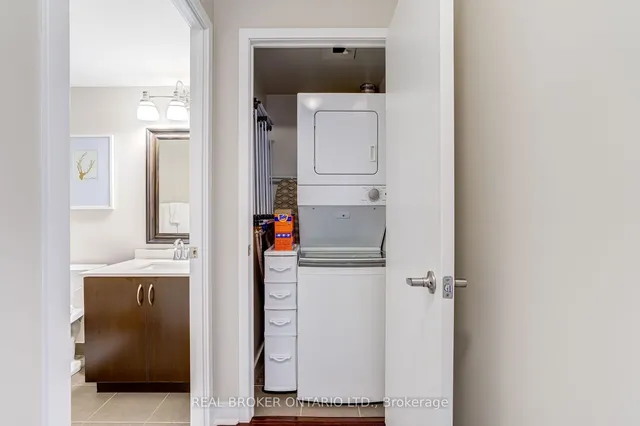 Additional property image - 320 Richmond St Unit 1516