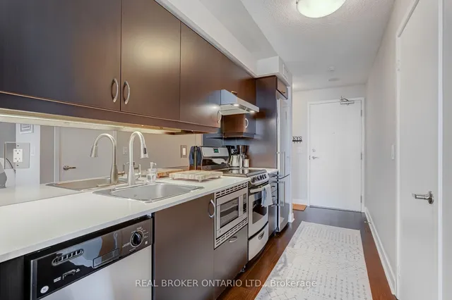 Additional property image - 320 Richmond St Unit 1516