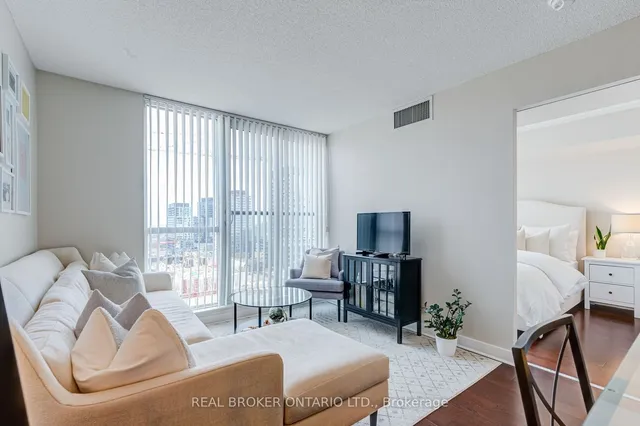 Additional property image - 320 Richmond St Unit 1516