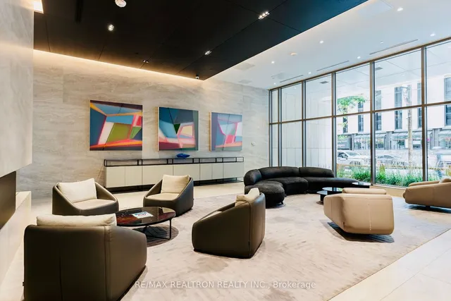 Additional property image - 2221 Yonge St Unit 2911