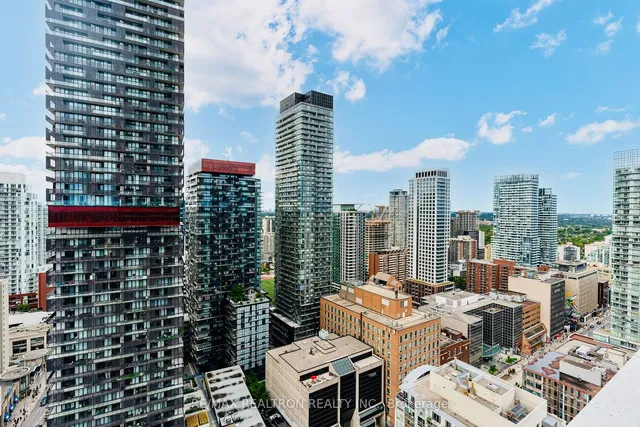 Additional property image - 2221 Yonge St Unit 2911