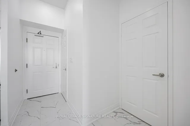 Additional property image - 284 Bloor St Unit 1005