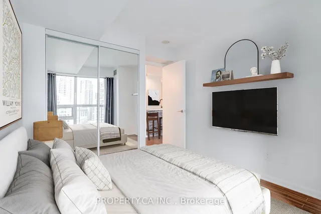 Additional property image - 219 Fort York Blvd Unit 1204