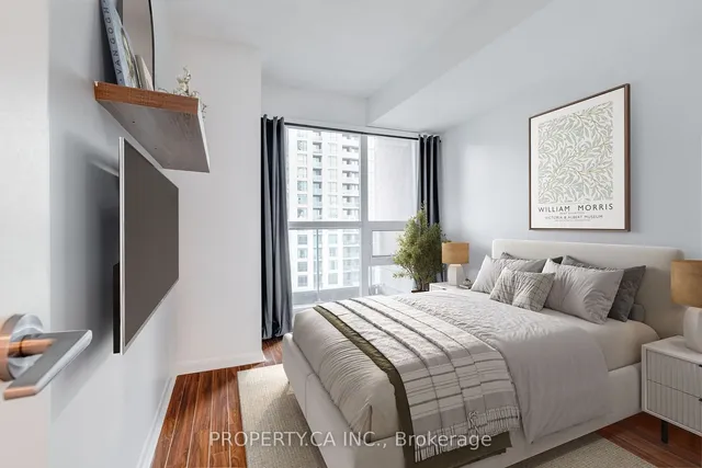 Additional property image - 219 Fort York Blvd Unit 1204