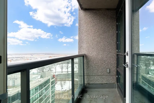 Additional property image - 219 Fort York Blvd Unit 1204