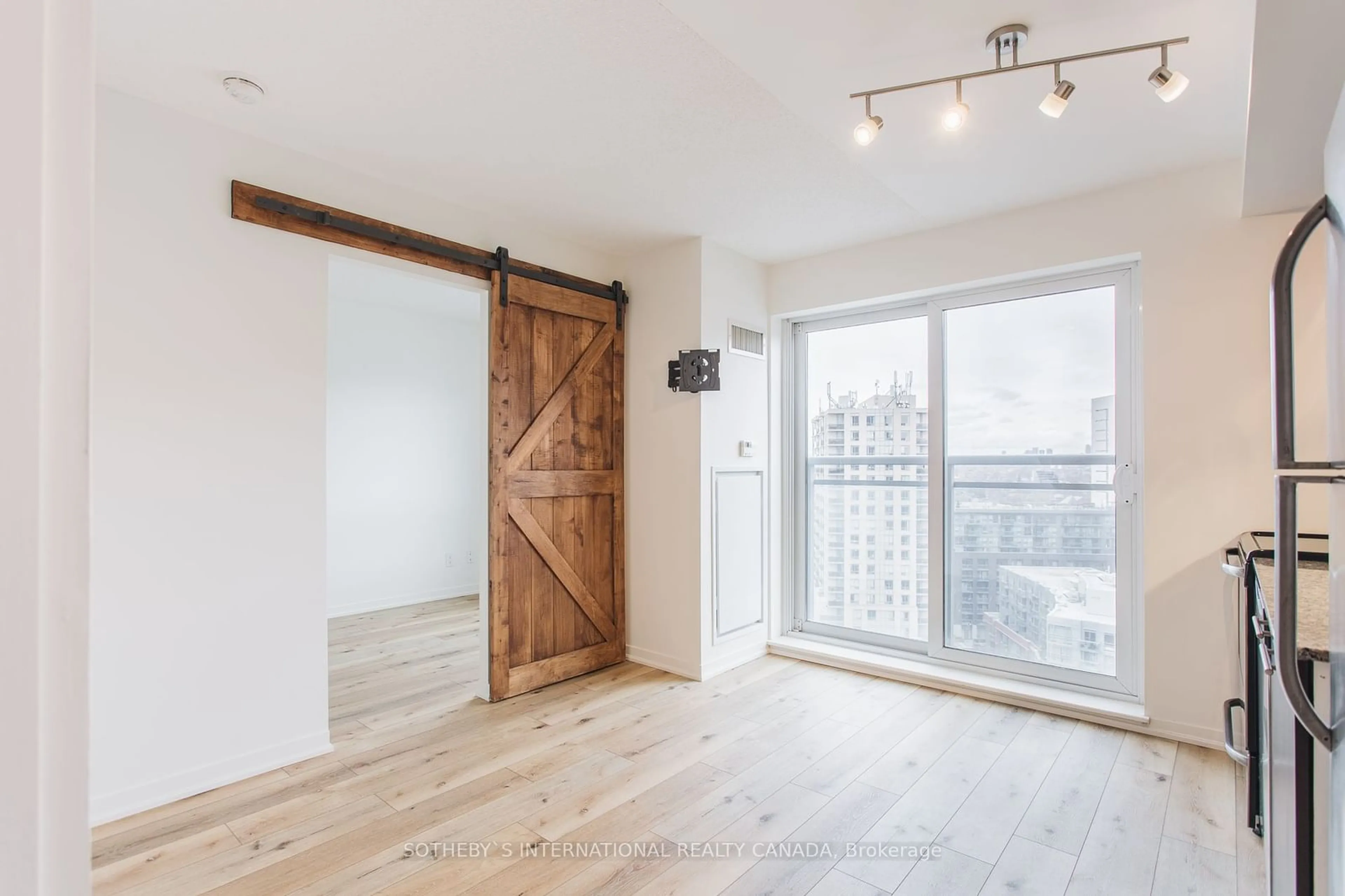 Indoor entryway for 38 Joe Shuster Way #1619, Toronto Ontario M6K 0A5