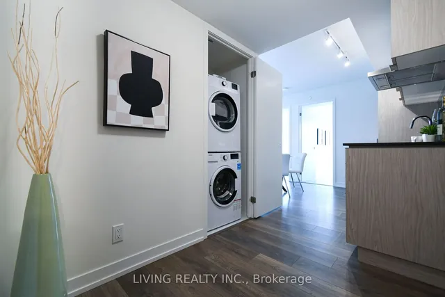 Additional property image - 60 Shuter St Unit 2506