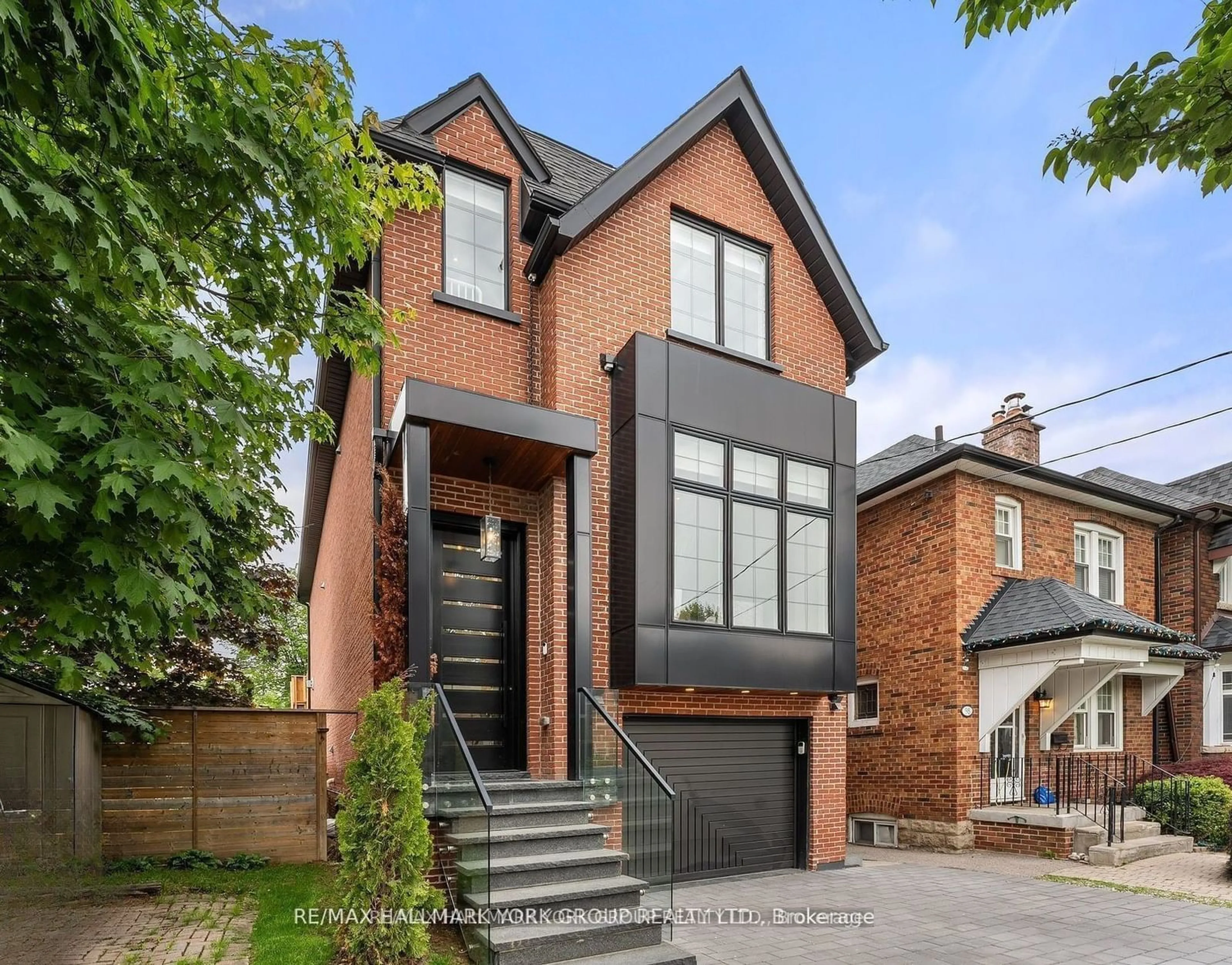 Home with brick exterior material, street for 100 Roe Ave, Toronto Ontario M5M 2H7