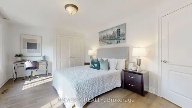 Additional property image - 72 Aldershot Cres
