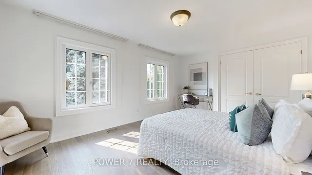 Additional property image - 72 Aldershot Cres
