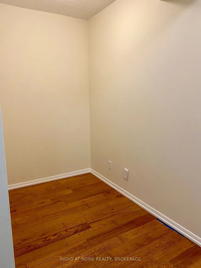 Additional image 15 of 231 Fort York Blvd Unit 1202