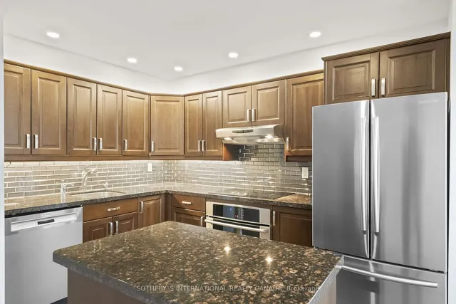 Additional property image - 33 Harbour Sq Unit 2208