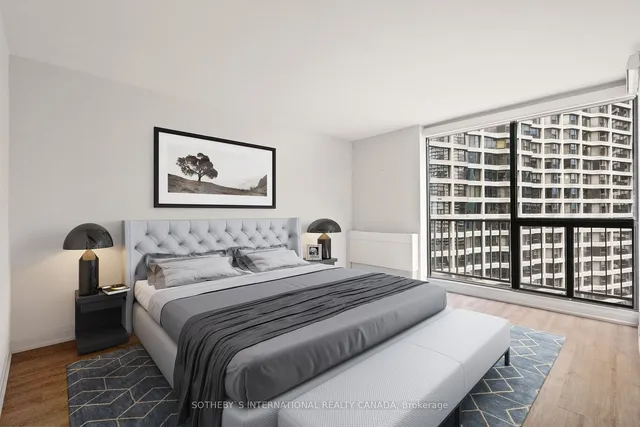 Additional property image - 33 Harbour Sq Unit 2208