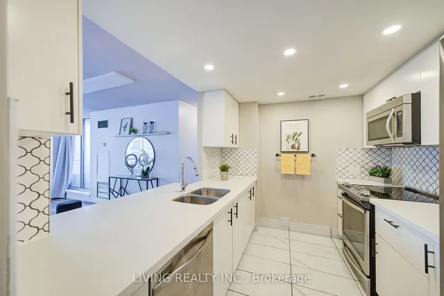 Additional property image - 5785 Yonge St Unit PH408