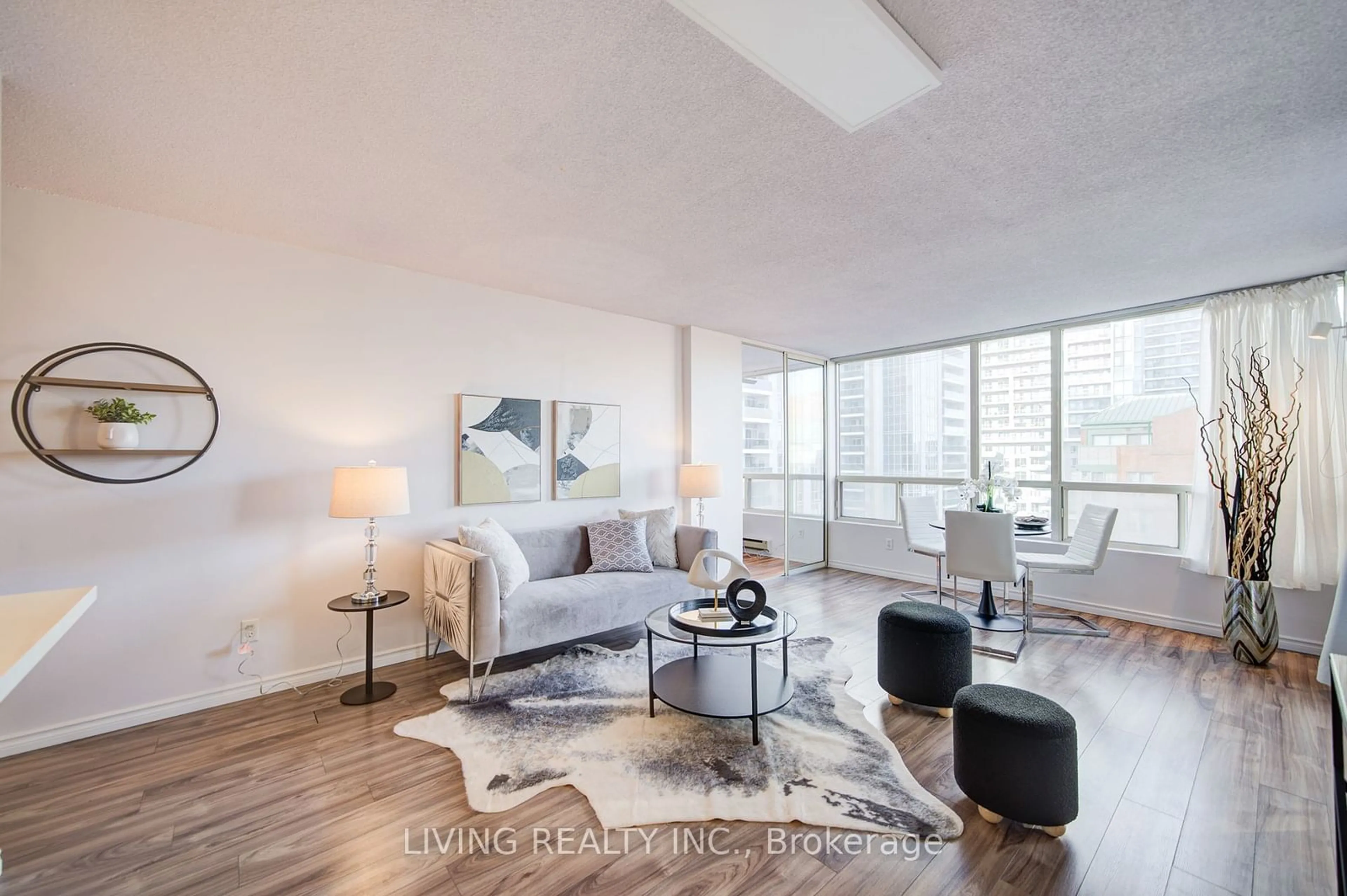 Living room with furniture, unknown for 5785 Yonge St #PH408, Toronto Ontario M2M 4J2