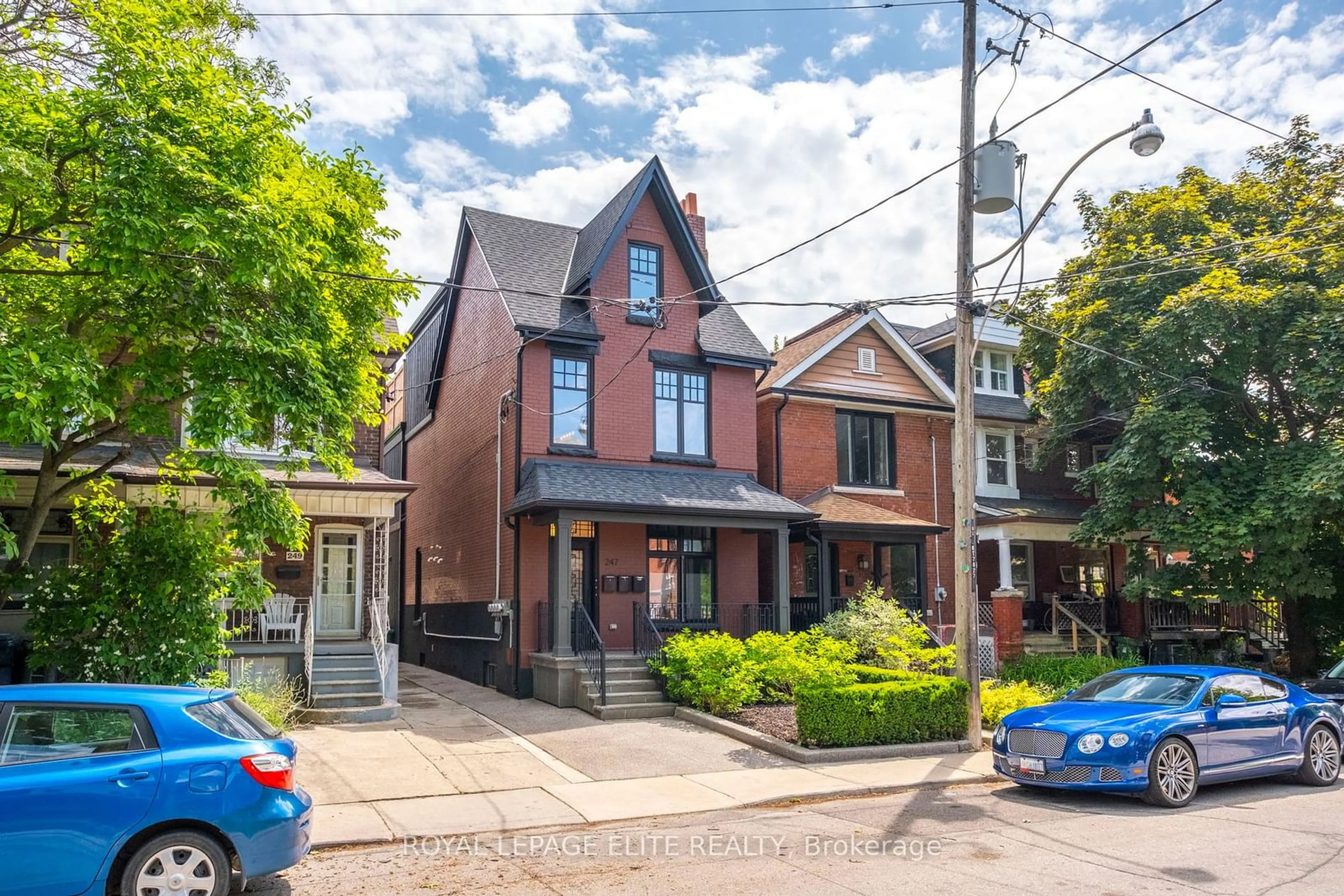 Home with brick exterior material, street for 247 CONCORD Ave, Toronto Ontario M6H 2P4