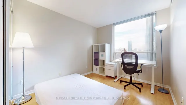 Additional property image - 35 Empress Ave Unit 507