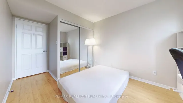 Additional property image - 35 Empress Ave Unit 507